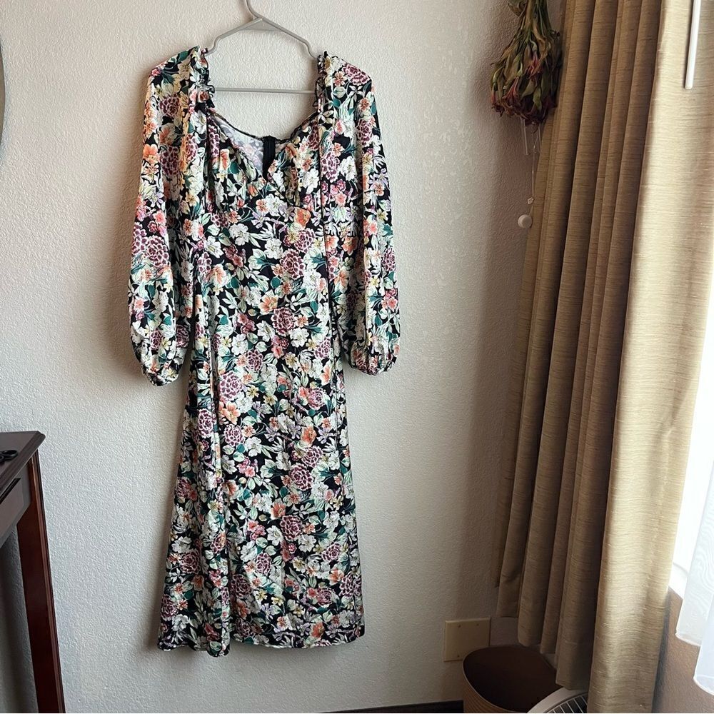 Misguided Floral Midi Dress